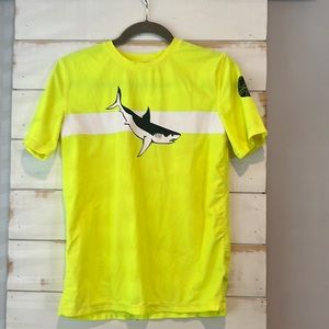 Like new, Gap boys swim shirt, size XXL 14/16.